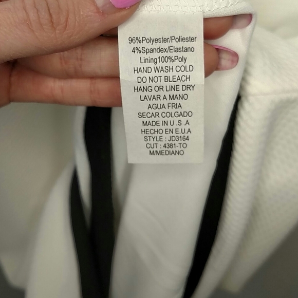 Lulu's black and white dress - Picture 7 of 8